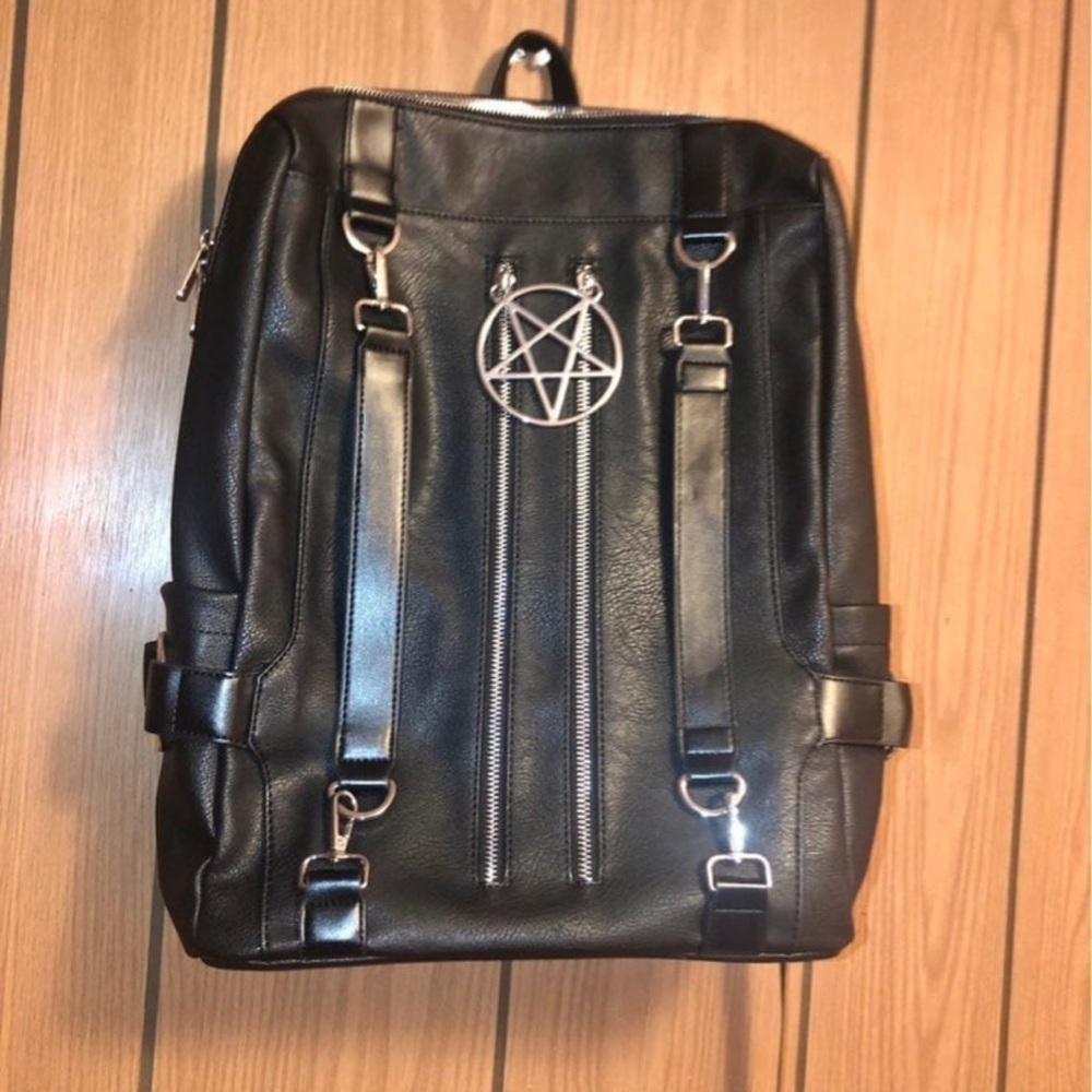 Killstar Hell Awaits black faux leather backpack with pentagram - Picture 3 of 5